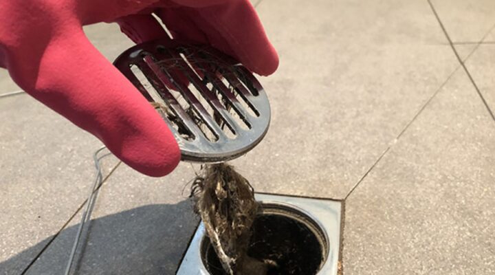 cống bị trào ngược nước thải