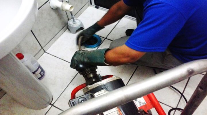 thông tắc cống thoát sàn